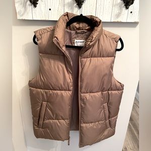 Old Navy Puffer Vest
